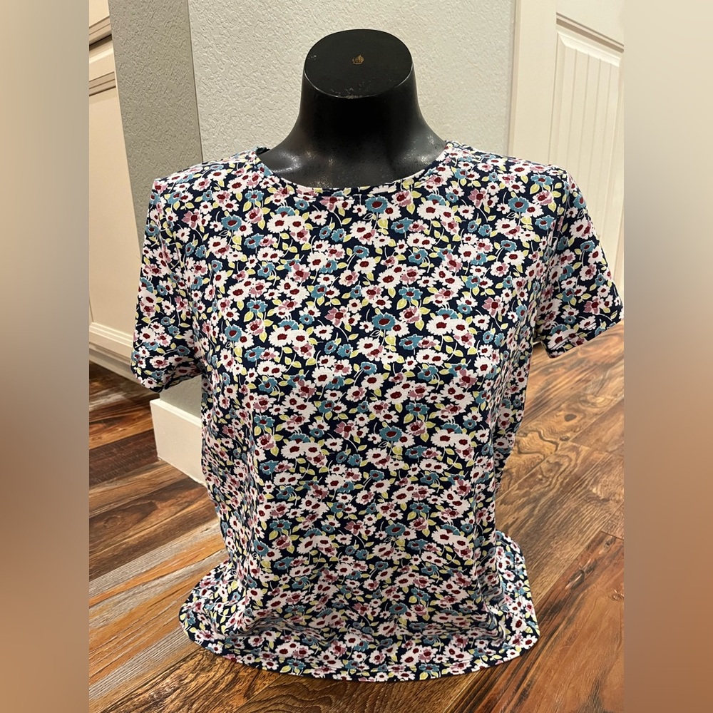 NWOT Croft & Barrow ladies size PL floral the Classic Tee 100 percent cotton